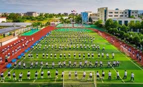 里夫斯连得9分，湖人轰出一波21-3反超13分