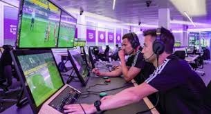 短道速滑——世锦赛：荷兰队打破混合团体接力世界纪录