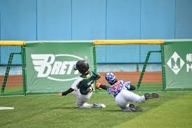 UFC商业重生密码：从濒临破产到全球格斗帝国的崛起格斗女王张伟丽遭“云提亲”！这届男粉太会整活｜大象夜读可悲！张志磊被KO揭开中国拳击伤疤，教练约等于拳盲，误人子弟